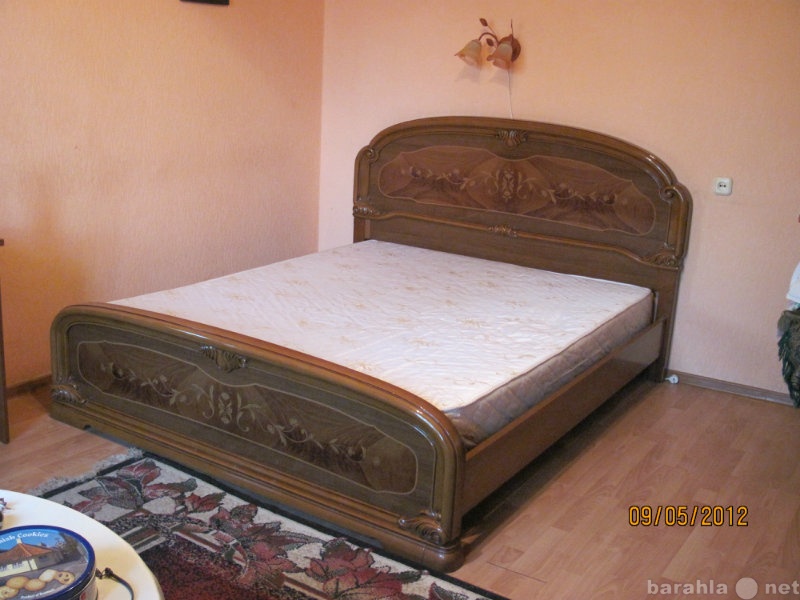 Продам: кровать духспальная