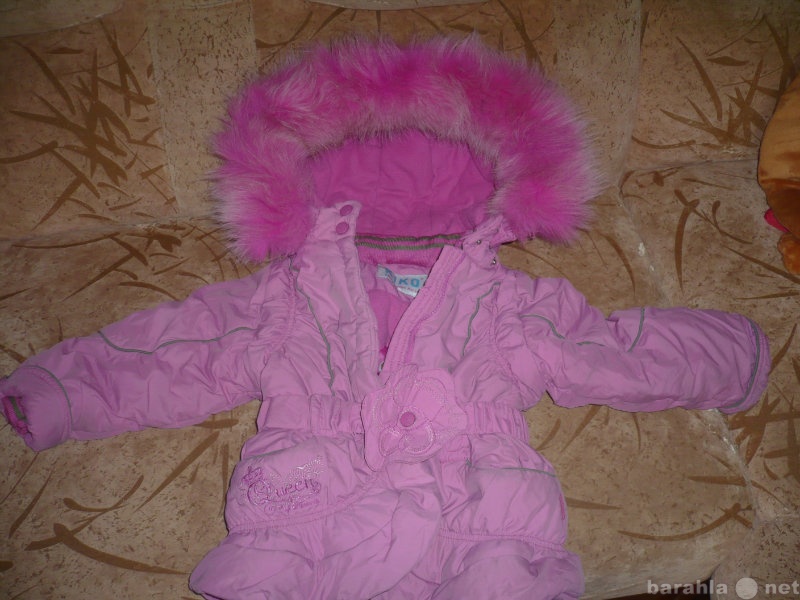 Продам: Болоневая куртка зимняя на девочку