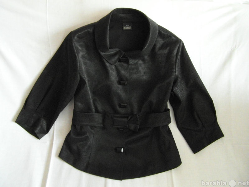Продам: Пиджачок стильный чёрный оригинальный