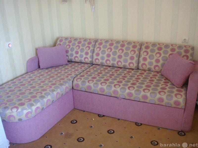 Продам: Угловой диван (раскладной)
