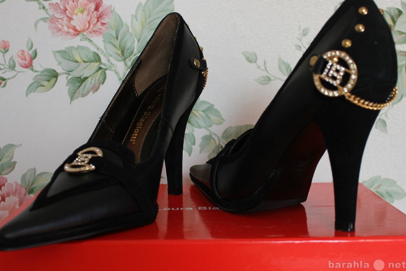 Продам: Итальянские туфли Laura Biagiotti новые