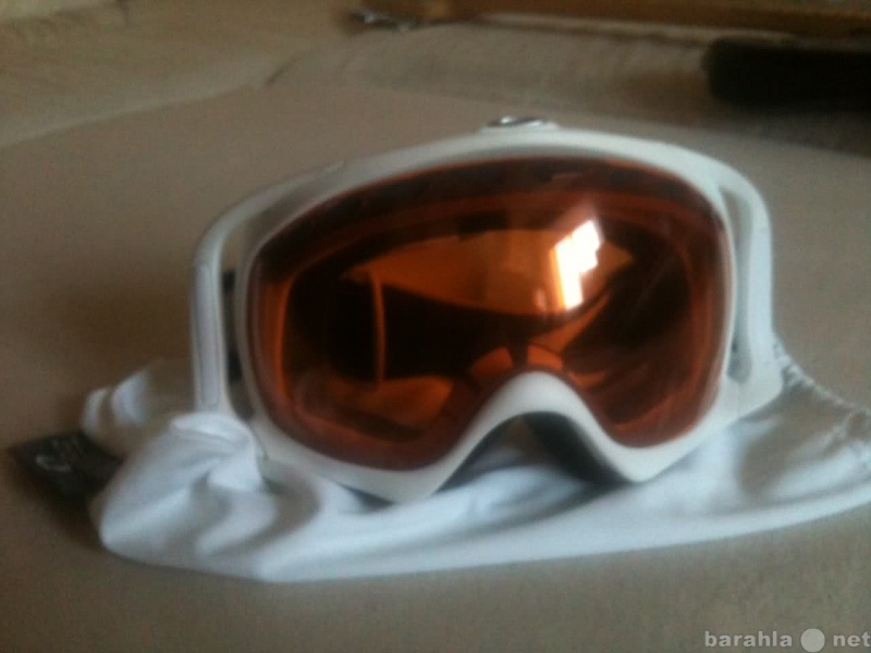 Продам: сноубордическая маска