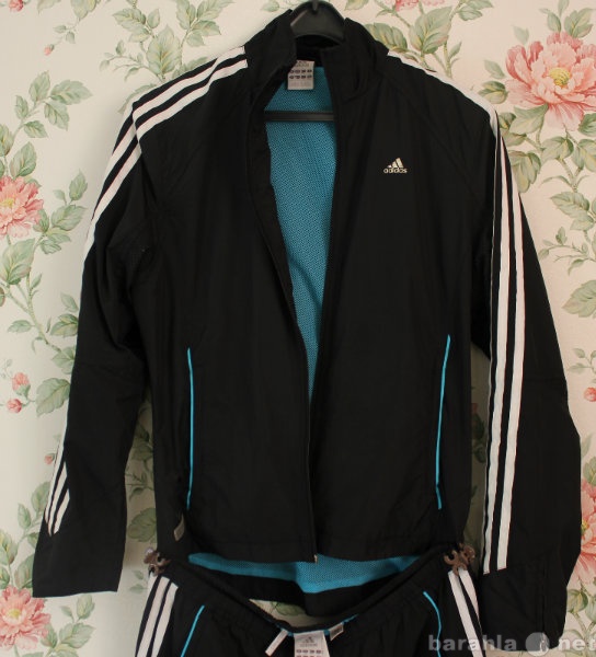 Продам: спортивный костюм Adidas 44-46 р-р