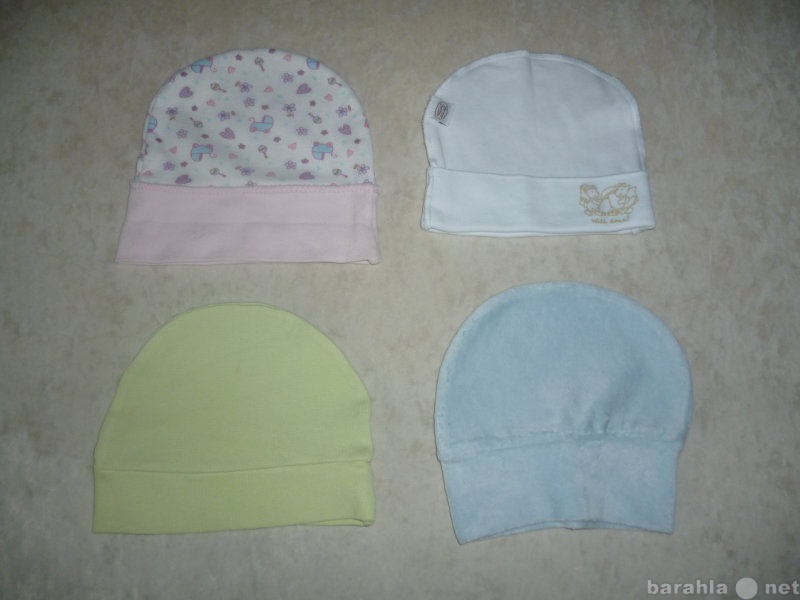Продам: шапочки  и варежки для новорожденных