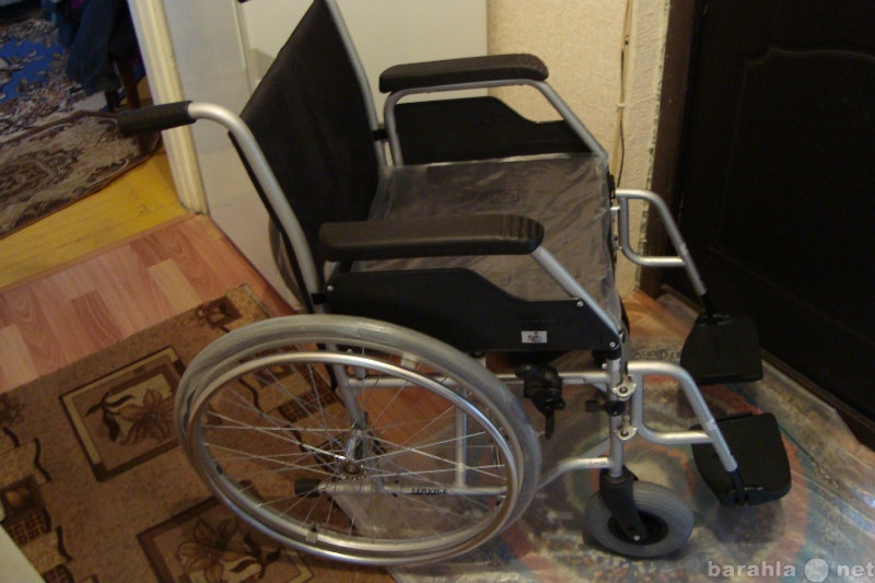 Продам: Продам новую инвалидную коляску