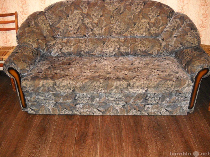 Продам: Продам диван и 2 кресла для дома и дачи