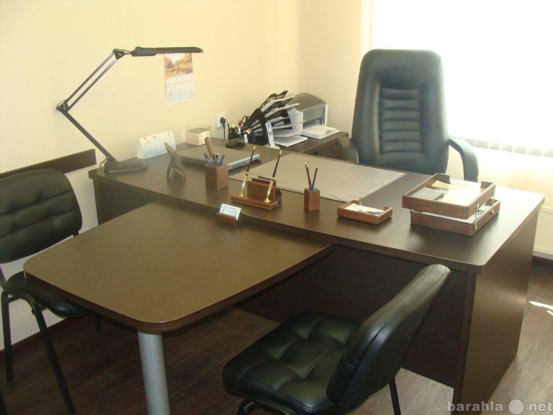Продам: Офисная мебель - кабинет директора