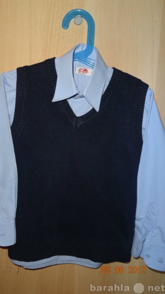 Продам: Рубашка для мальчика, р110-116, в отличн