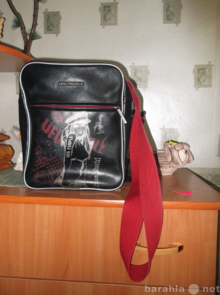 Продам: школьная сумка 4-7кл