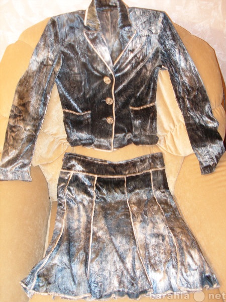 Продам: Продам костюм женский, б/у, р.44-46