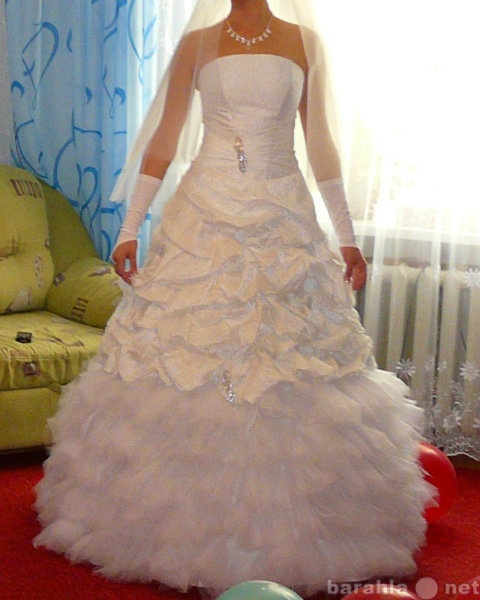 Продам: Свадебное платье 44-46