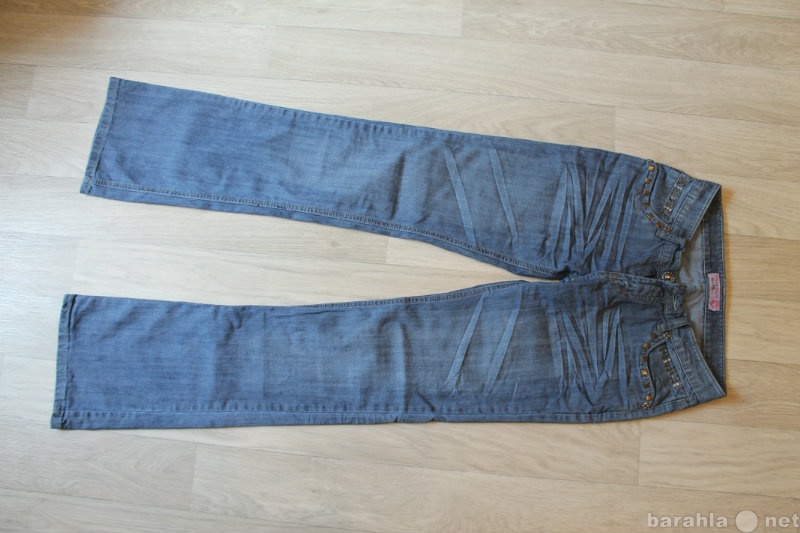 Продам: джинсы новые р 42-44