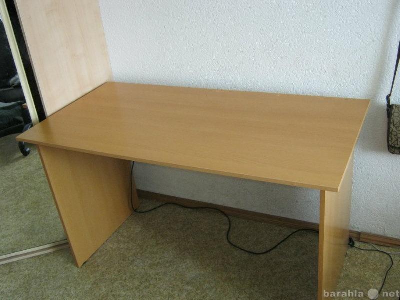 Продам: Продам стол