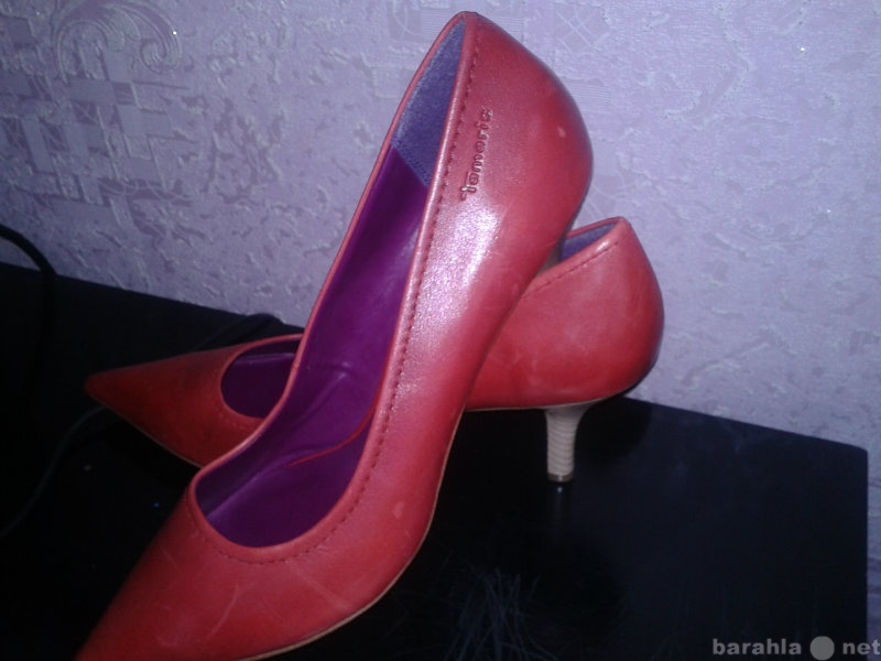 Продам: туфли лодочки красные