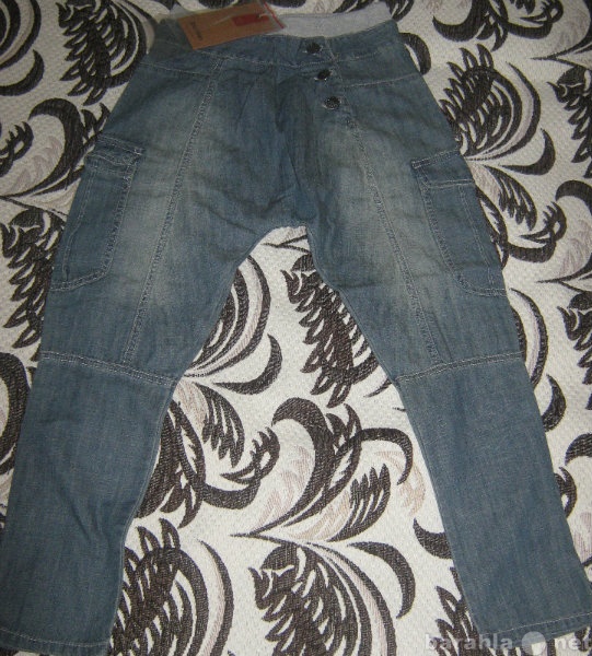 Продам: джинсовые бриджи новые FOX kids