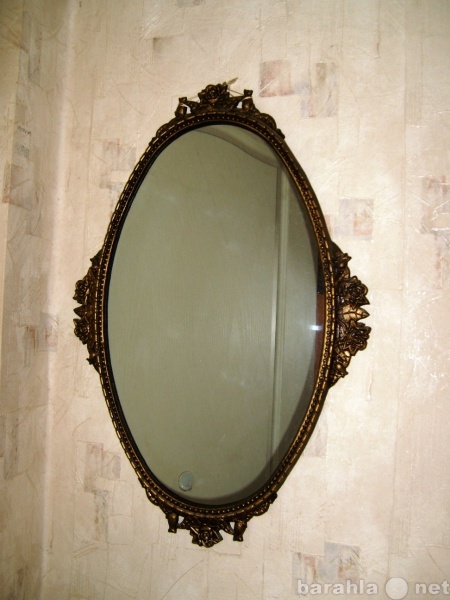 Продам: Настенное зеркало