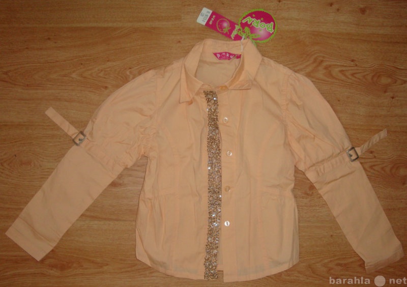 Продам: блузка школьная р-р 120 новая