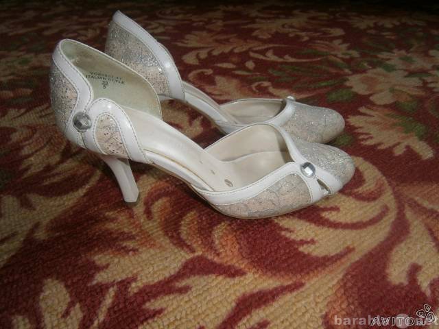 Продам: туфли свадебные 35 размера