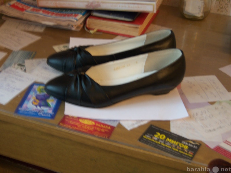 Продам: туфли женские размер 37 Югославия