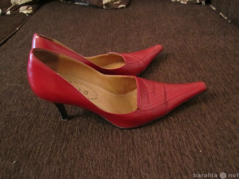 Продам: туфли женские кожаные красного цвета