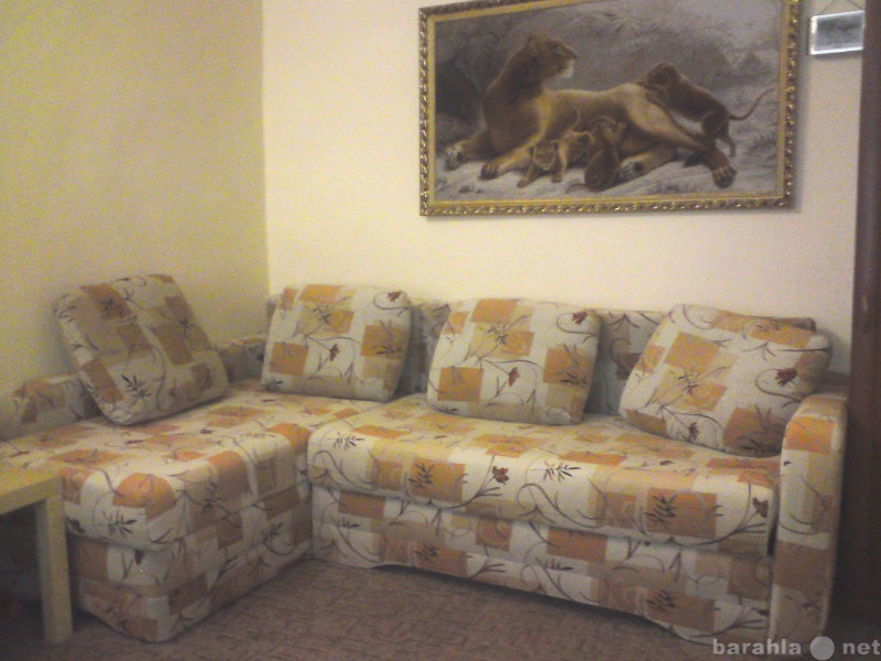 Продам: Угловой диван-кровать + кресло