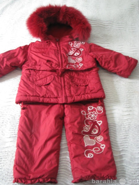 Продам: Коплект зимний куртка+комбинезон