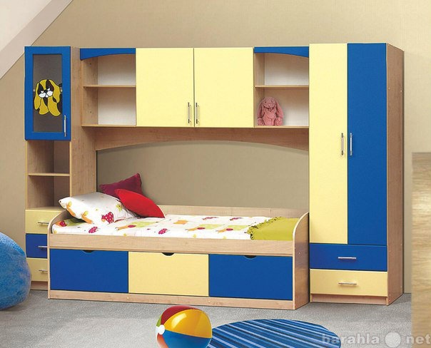 Продам: удобную мебель для детской