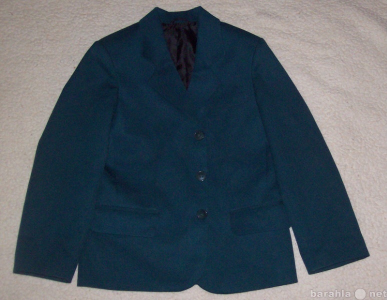 Продам: Пиджак школьный для мальчика/рубашка/гал