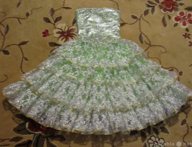 Продам: детское нарядное платье на девочку 3-4 г