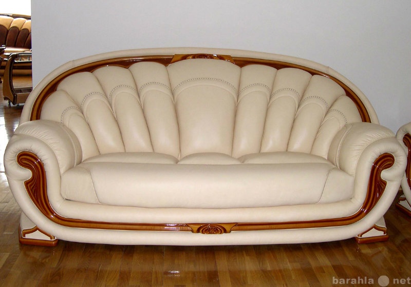 Мебель диван ставрополь. Кожаный диван Ракушка. Мягкий диван Ракушка. Диван в форме ракушки. Мягкая мебель Ракушка кожаная.
