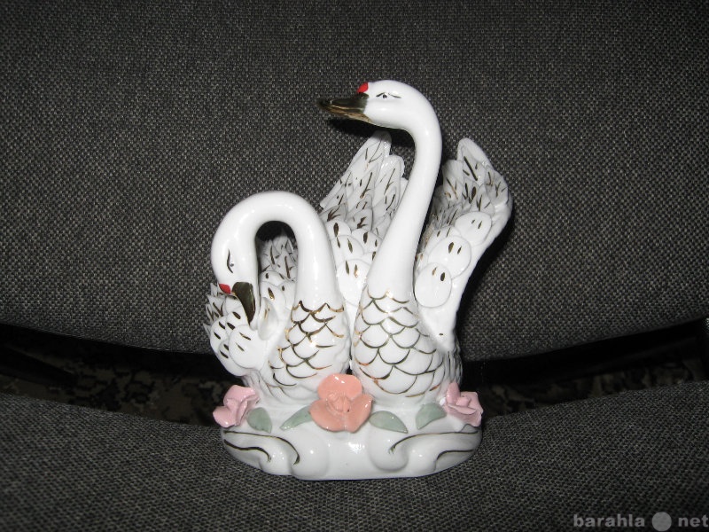 Продам: сувенир пара лебедей