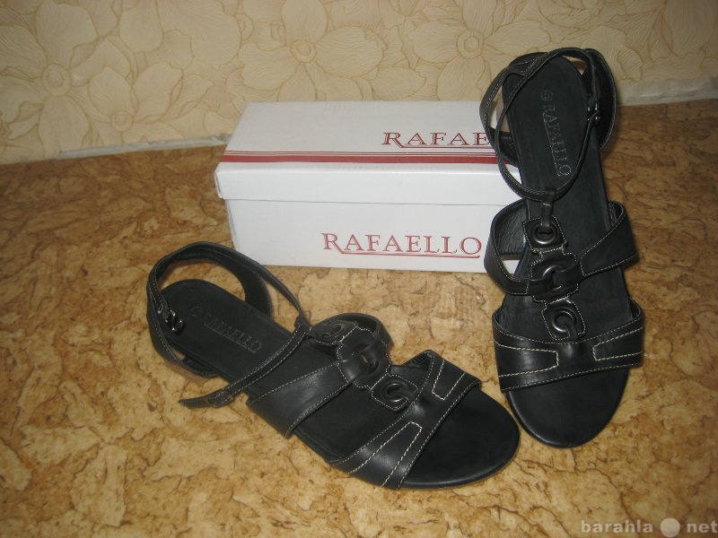 Продам: Босоножки Rafaello