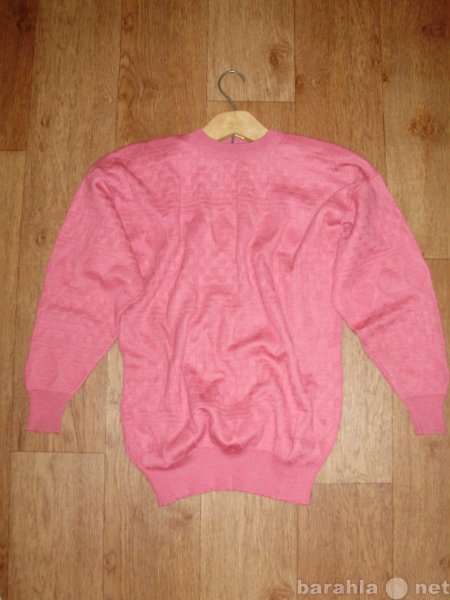 Продам: новый свитер