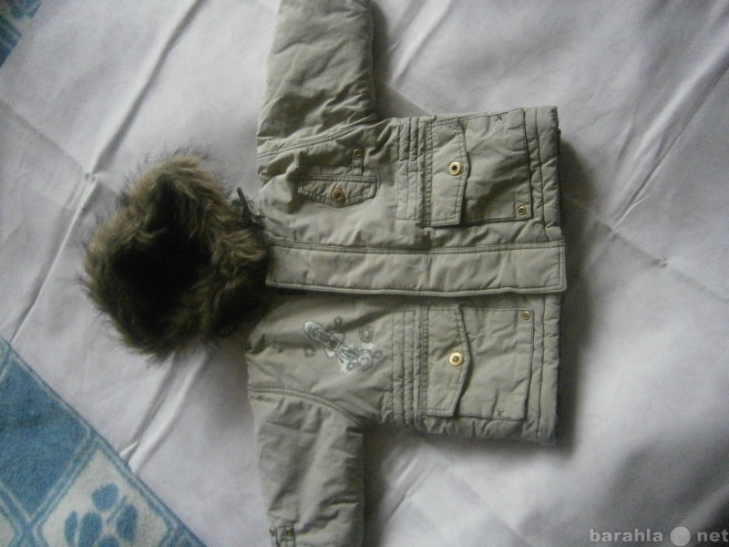 Продам: детская курточка,весна-осень
