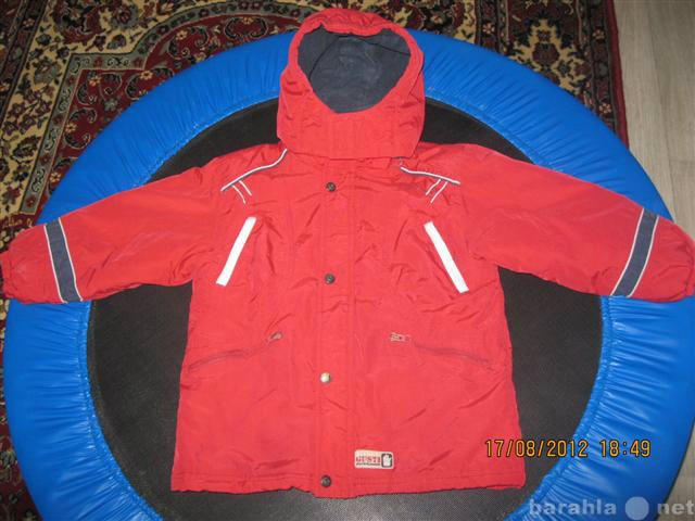 Продам: Куртка GUSTI демисезонная р.110-116