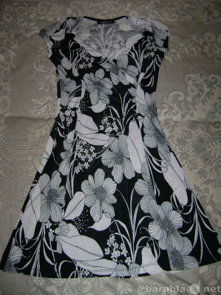 Продам: Очень красивое платье размер 44