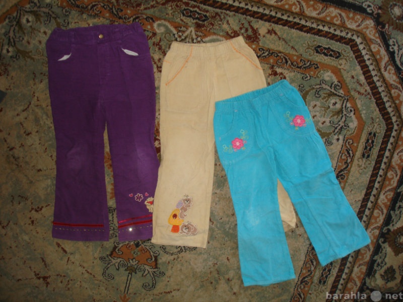 Продам: Вельветовые брюки для девочки