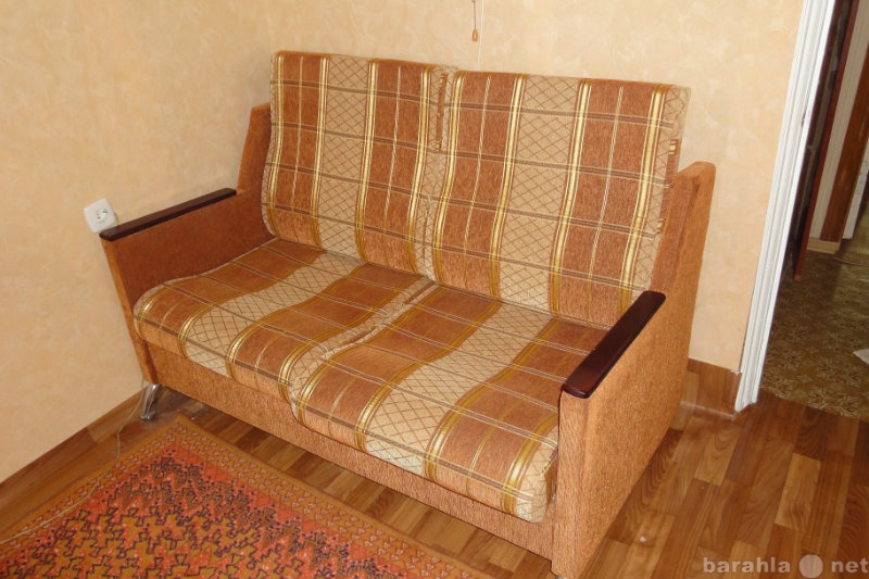 Продам: Малогабаритный диван