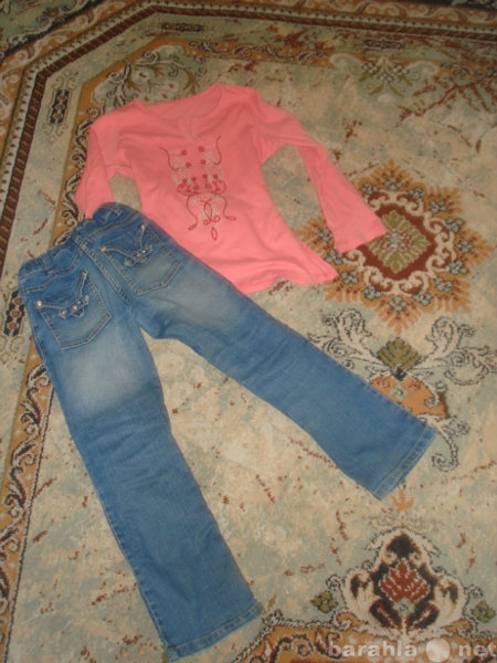 Продам: кофточка и джинсы для девочки 5-6 лет