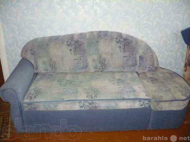 Продам: Диван и 2 кресла