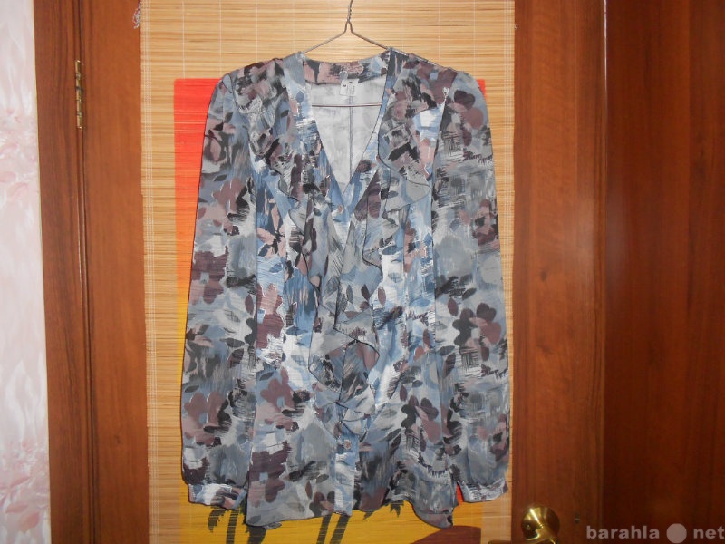 Продам: нарядная блузка
