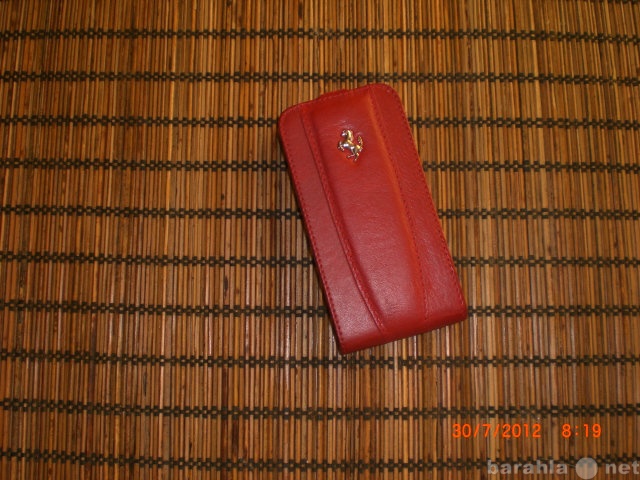 Продам: Чехол Ferrari для iphone 4/4s
