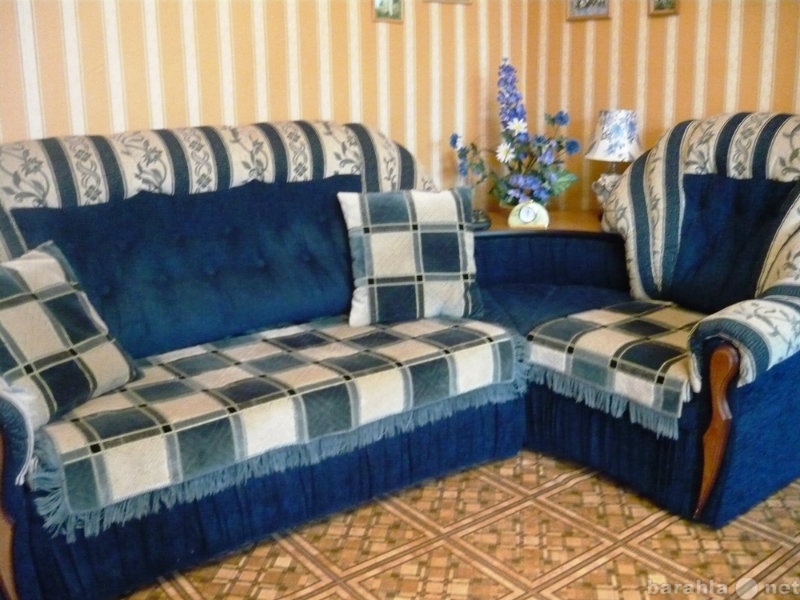 Продам: Мягкая мебель (уголок и кресло-кровать)