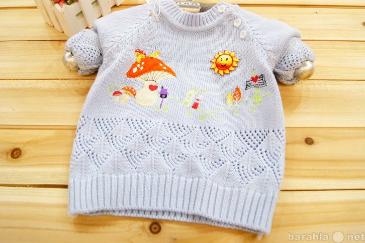 Продам: новые свитеры