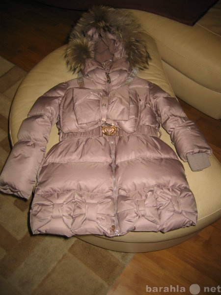 Продам: Пальто на пуху для девочки