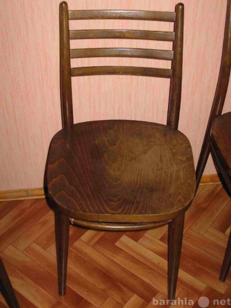 Продам: 4 деревянных стула