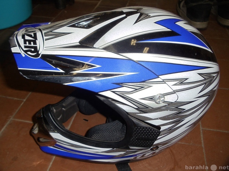 Продам: Шлем мотоциклиста (б/у)