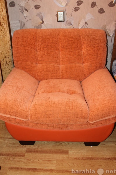 Продам: 2 кресла от мягкой мебели
