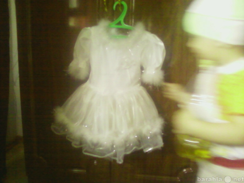 Продам: Свадебное платье до 92 см.