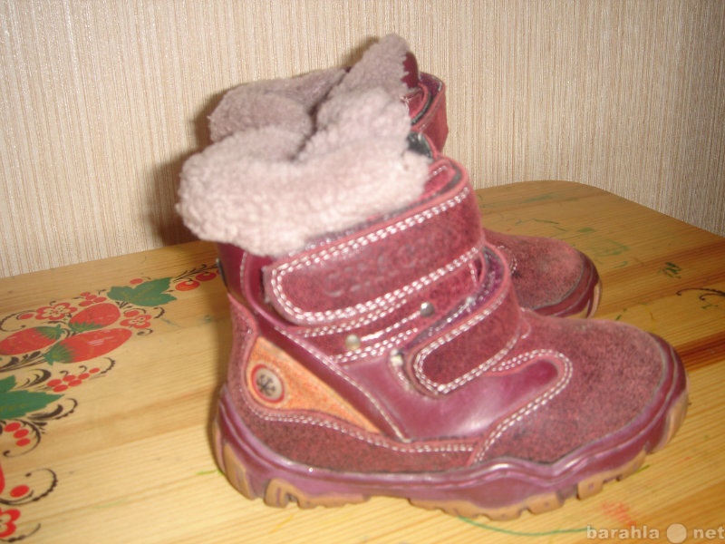 Продам: ботинки зимние детские
